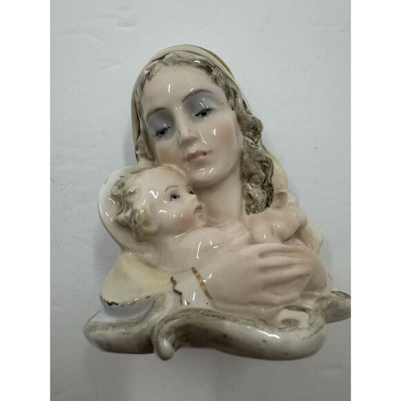 italy Other - Vintage Italian Bust glazed Madonna Virgin Mary Baby Jesus Marked Italy 668 READ